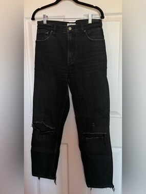 Abercrombie & Fitch Black High Rise-The Mom Jeans